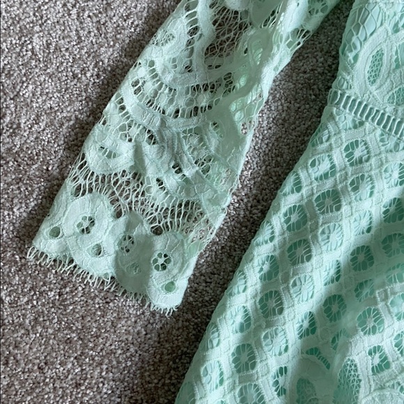 Lace Maternity Dress - Picture 3 of 7